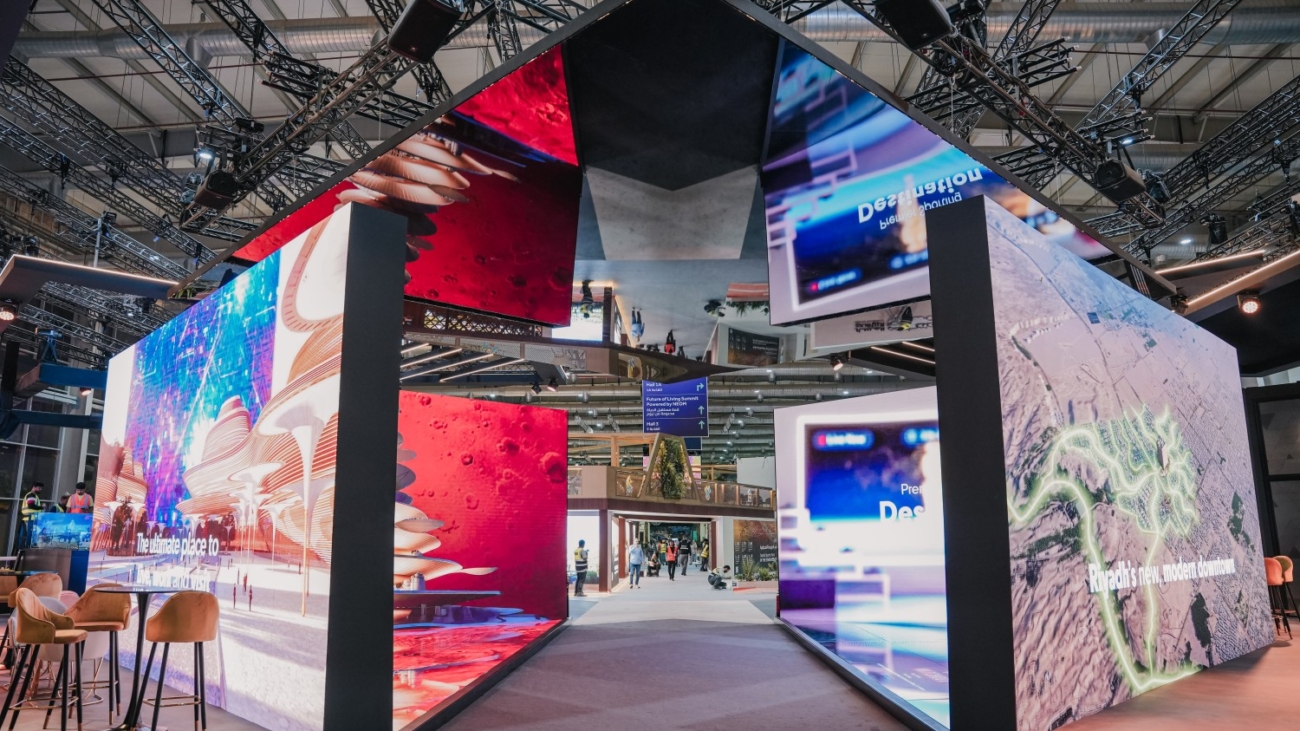 Mirror Stretch Ceilings