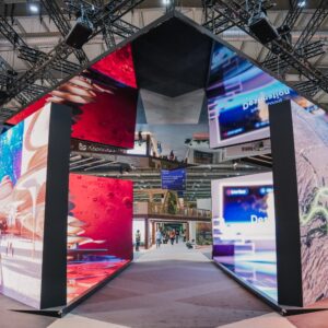 Mirror Stretch Ceilings